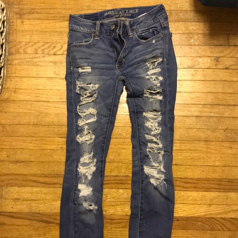 Ripped American Eagle jeggings